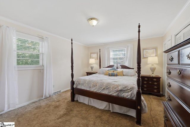 200 Eastcliffe Way, Greenville, SC 29611