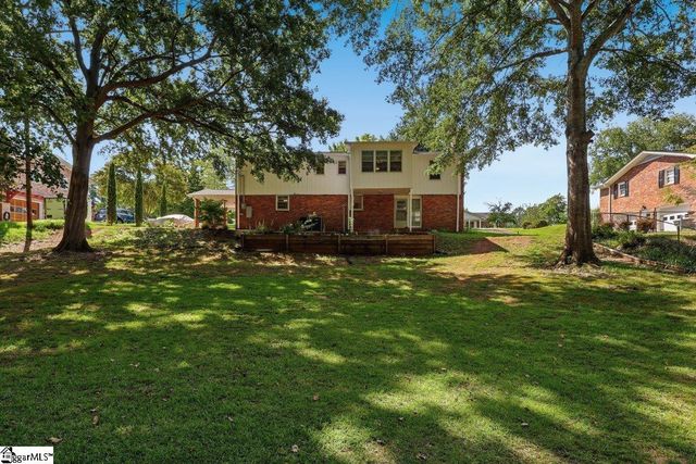 200 Eastcliffe Way, Greenville, SC 29611