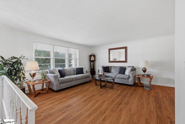 200 Eastcliffe Way, Greenville, SC 29611