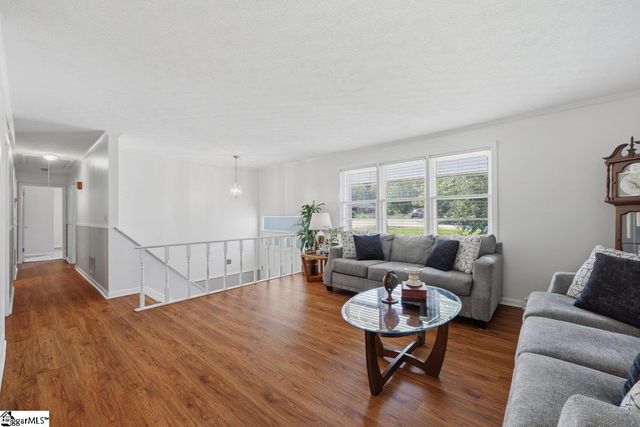 200 Eastcliffe Way, Greenville, SC 29611