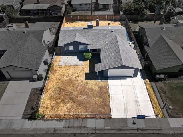 2176 68TH Ave, Sacramento, CA 95822