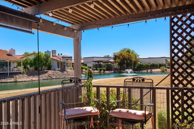 671 LEISURE WORLD --, Mesa, AZ 85206