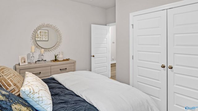 23420 Churchhill Lane, Athens, AL 35613