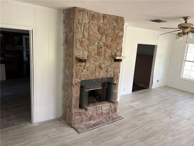 1146 N Mccampbell St, Aransas Pass, TX 78336