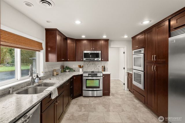 162 SE 16th Street, Chehalis, WA 98532