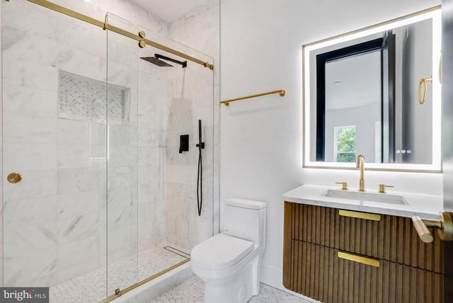 1431 MONROE ST NW, Washington, DC 20010