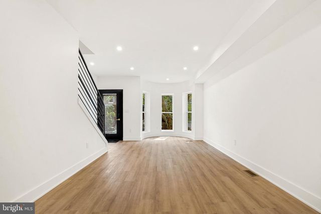 1431 MONROE ST NW, Washington, DC 20010