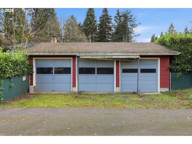 8855 Sw OMARA St, Portland, OR 97223