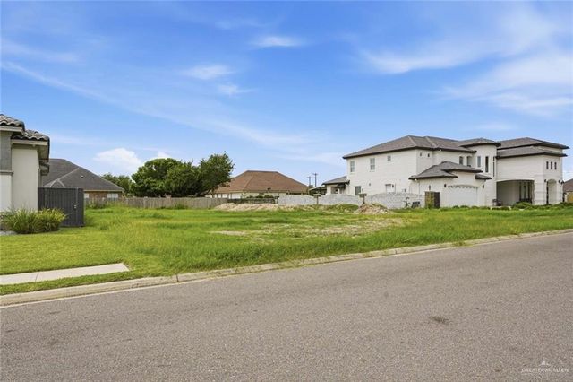 1604 Stonegate Drive, Mission, TX 78574