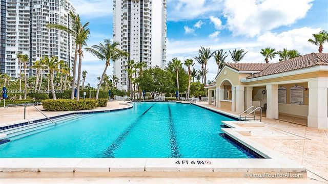 21050 Point Pl 302, Aventura, FL 33180