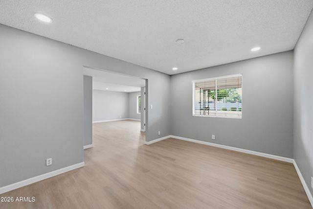 1221 E ELM Street, Phoenix, AZ 85014