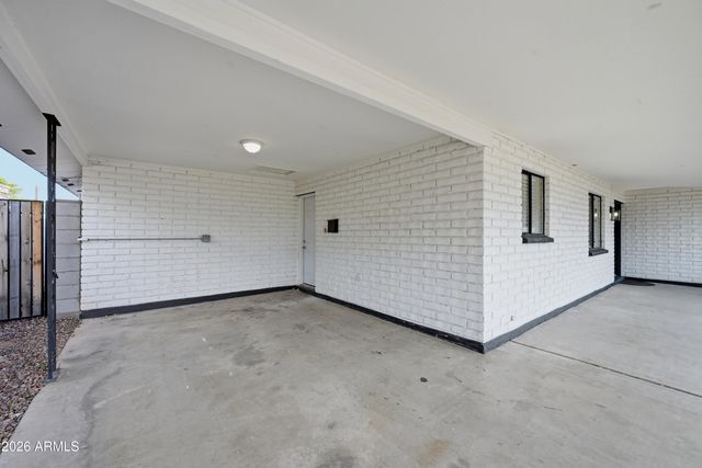 1221 E ELM Street, Phoenix, AZ 85014