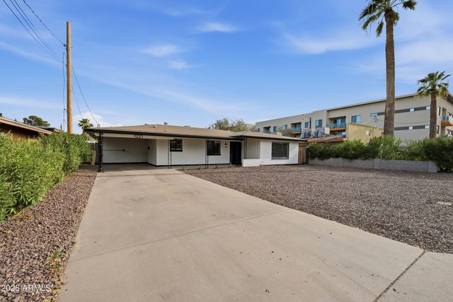 1221 E ELM Street, Phoenix, AZ 85014