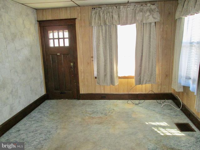 701 ALTON AVE, Reading, PA 19605