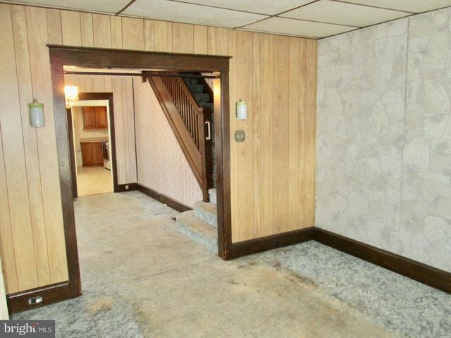 701 ALTON AVE, Reading, PA 19605