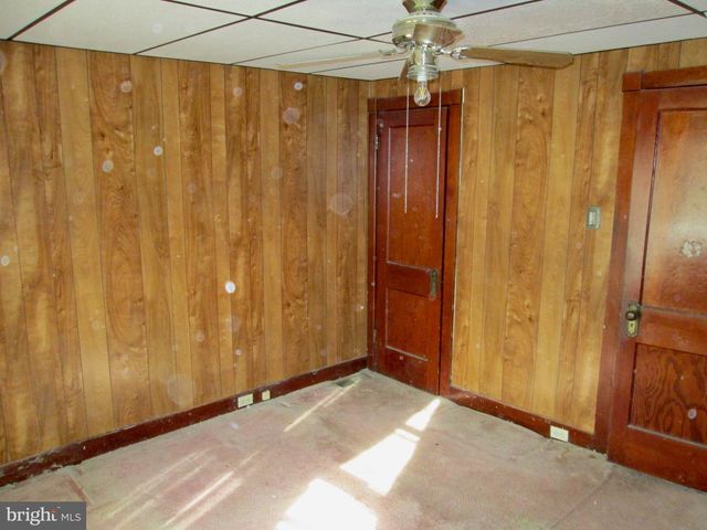 701 ALTON AVE, Reading, PA 19605