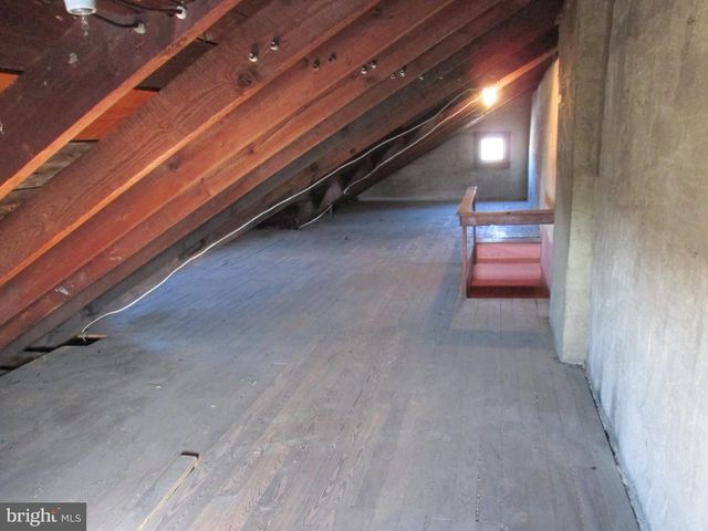 701 ALTON AVE, Reading, PA 19605