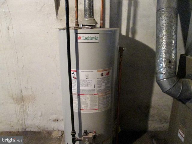 701 ALTON AVE, Reading, PA 19605