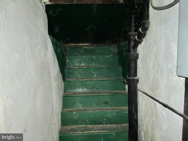 701 ALTON AVE, Reading, PA 19605