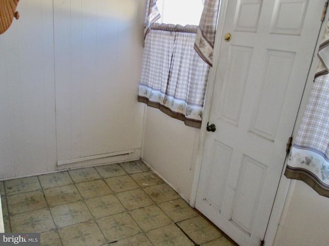 701 ALTON AVE, Reading, PA 19605