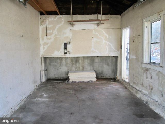 701 ALTON AVE, Reading, PA 19605