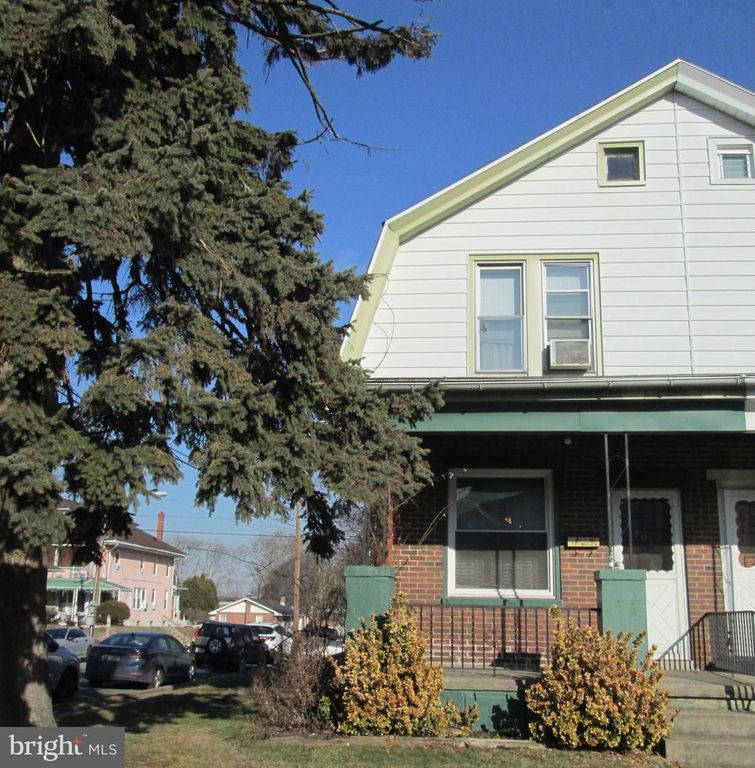 701 ALTON AVE, Reading, PA 19605