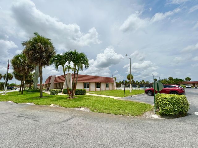 5725 Fernley Drive E 71, West Palm Beach, FL 33415
