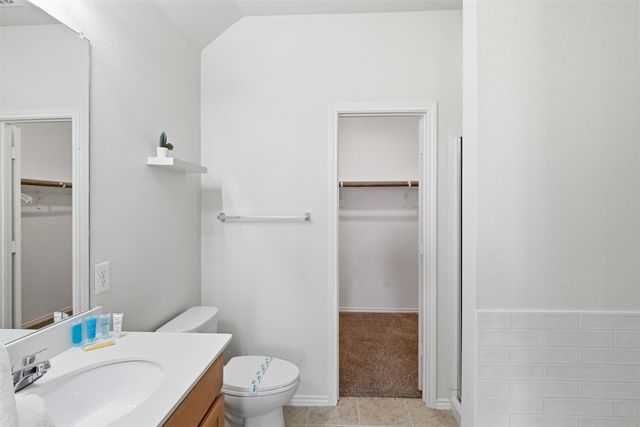 1700 Vernon Drive, Aubrey, TX 76227