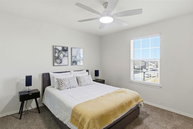 1700 Vernon Drive, Aubrey, TX 76227