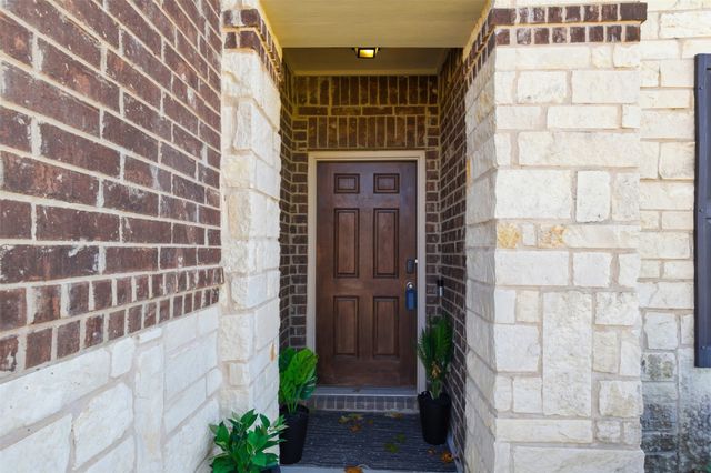 1700 Vernon Drive, Aubrey, TX 76227