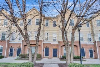 906 Memorial Dr, Belleville Twp., NJ 07109