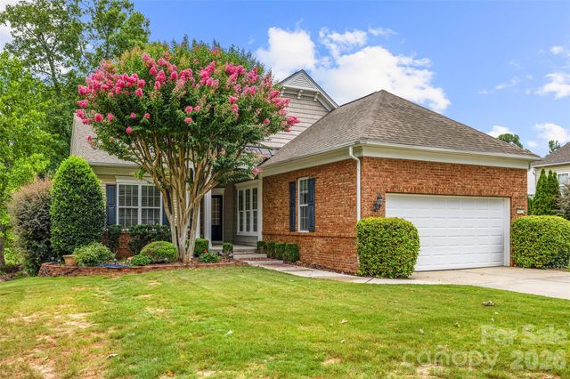 56122 Finches Court, Fort Mill, SC 29707