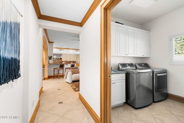 149 N COUNTRY CLUB Drive, Phoenix, AZ 85014