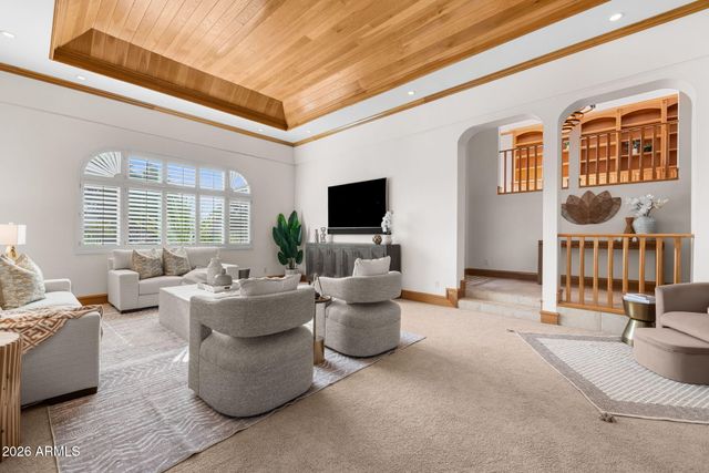 149 N COUNTRY CLUB Drive, Phoenix, AZ 85014