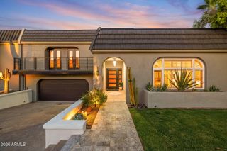 149 N COUNTRY CLUB Drive, Phoenix, AZ 85014