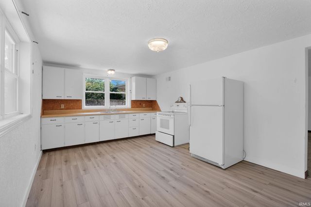 3730 W Arlington Road, Bloomington, IN 47404