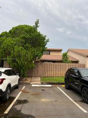 8102 SW 20th Ct, Davie, FL 33324