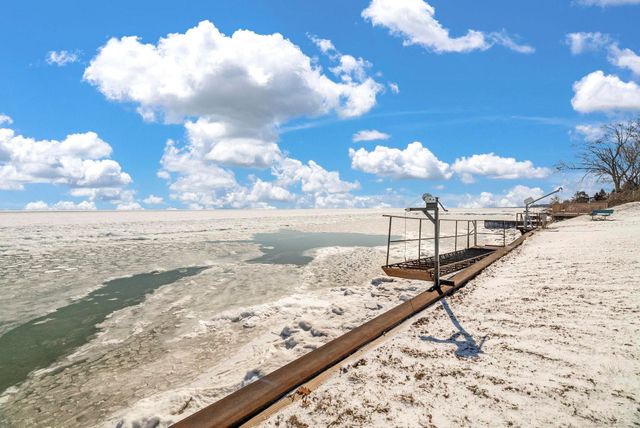 8723 Lakeshore Road, Worth Twp, MI 48450