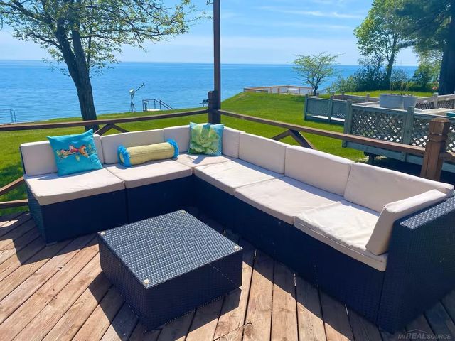 8723 Lakeshore Road, Worth Twp, MI 48450