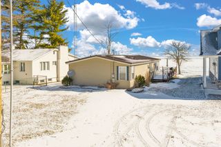 8723 Lakeshore Road, Worth Twp, MI 48450