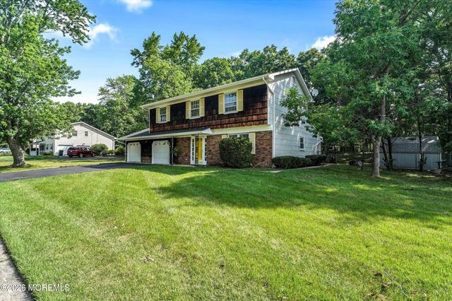 36 Old Bridge Drive, Howell, NJ 07731