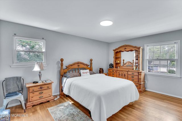 36 Old Bridge Drive, Howell, NJ 07731