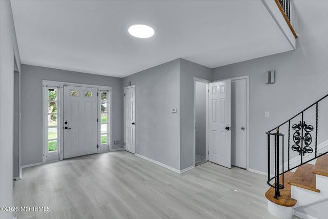 36 Old Bridge Drive, Howell, NJ 07731
