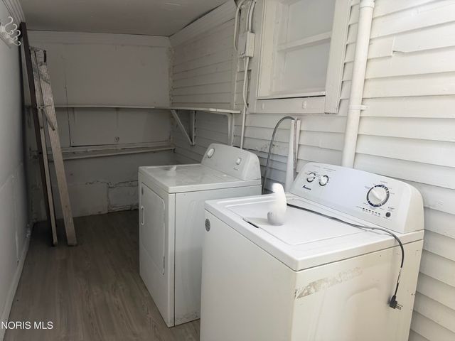 1605 Norwood Avenue, Toledo, OH 43607