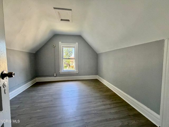 1605 Norwood Avenue, Toledo, OH 43607