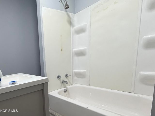 1605 Norwood Avenue, Toledo, OH 43607