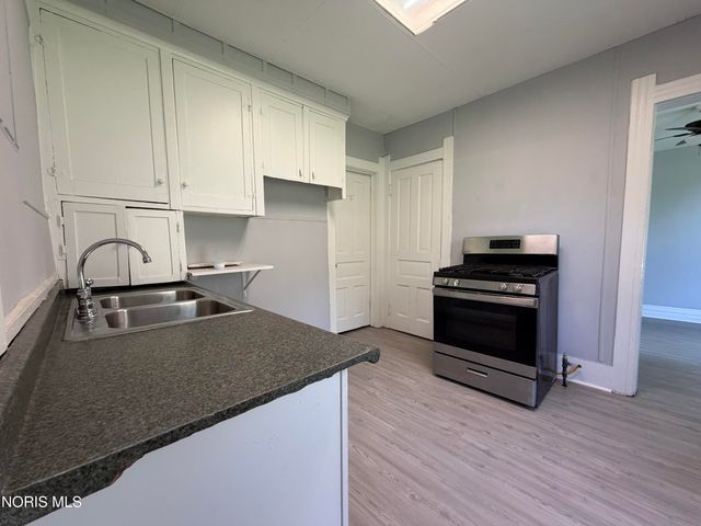 1605 Norwood Avenue, Toledo, OH 43607