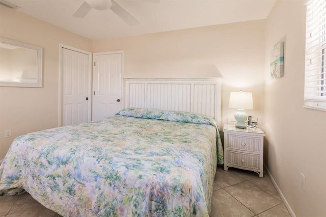 6020 MIDNIGHT PASS ROAD 61, Sarasota, FL 34242