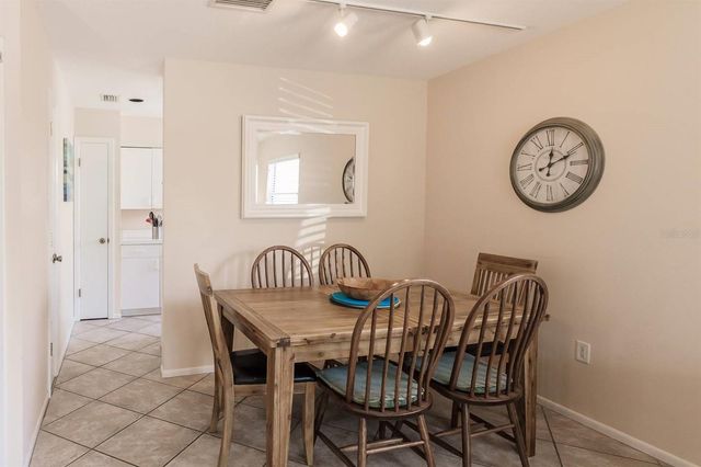 6020 MIDNIGHT PASS ROAD 61, Sarasota, FL 34242