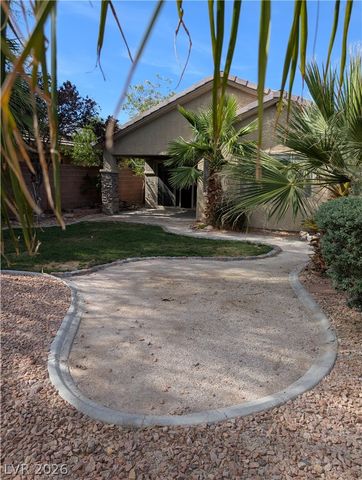 5439 Golden Leaf Avenue, Las Vegas, NV 89122